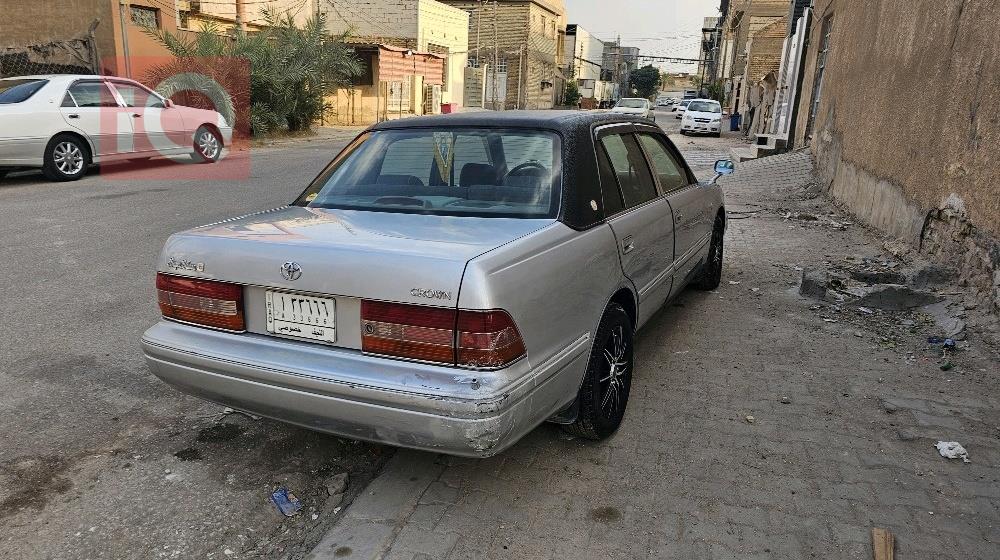 تويوتا كراون